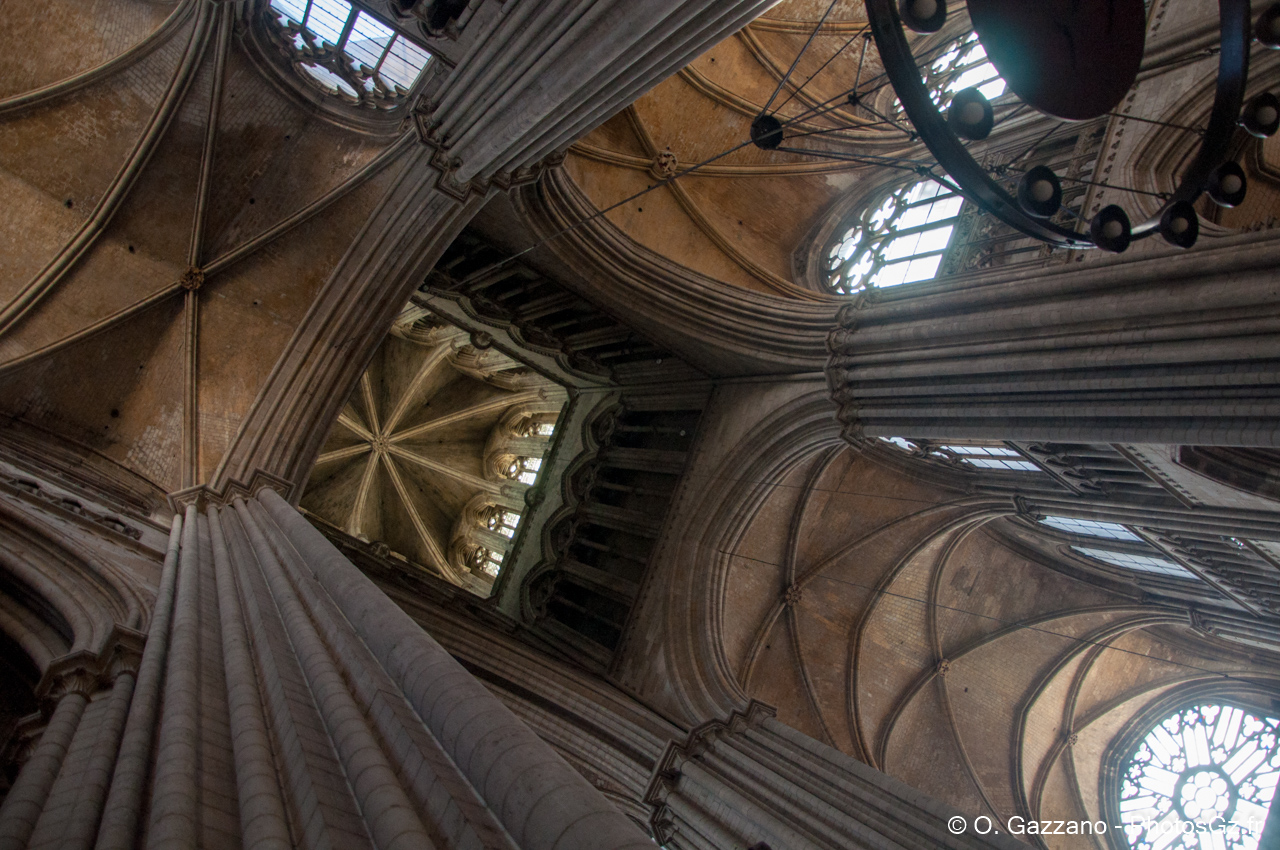 Sous la plus grande flèche de France - Cathédrale Notre-Dame de Rouen